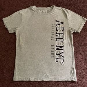 Men’s Aeropostale gray shirt. Size: Small
